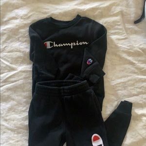 Boys 5 champion sweatsuit